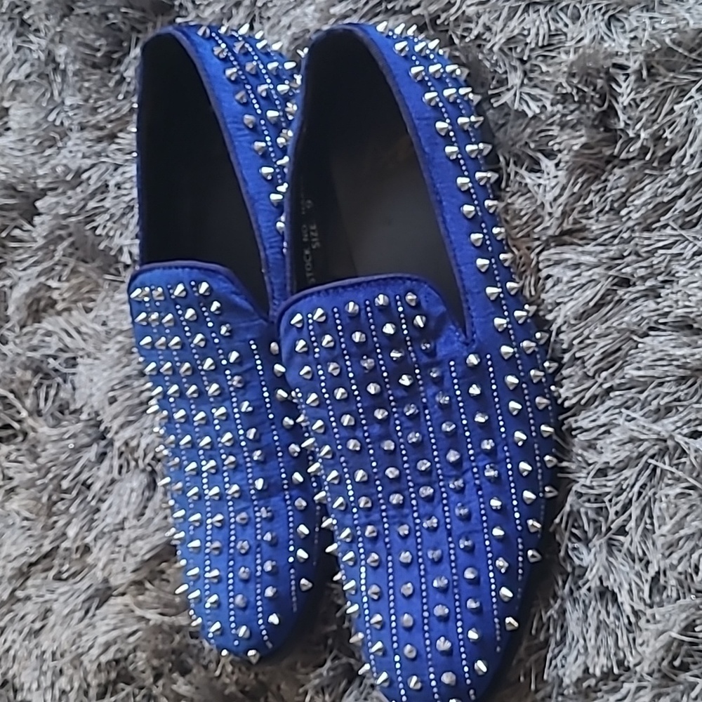 Dress Shoes - Picture 3 of 3